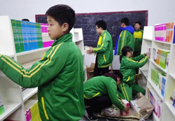 宁波叛逆孩子学校自建图书室